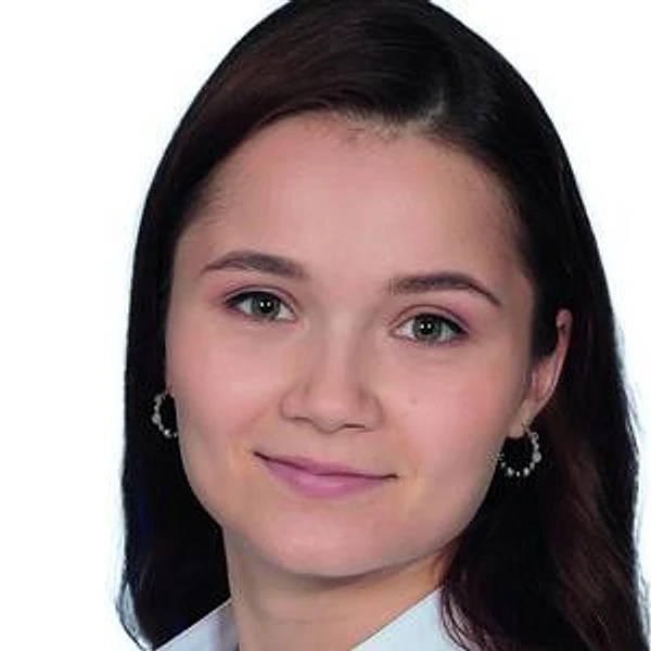 Булатова Юлия Дмитриевна — Офтальмолог (окулист), Офтальмолог-хирург, Калуга