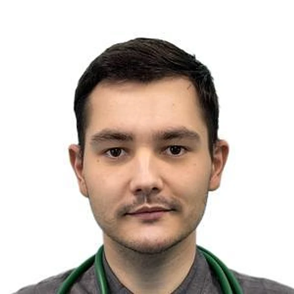 Комбаров Роман Алексеевич — Кардиолог, Терапевт, Смоленск