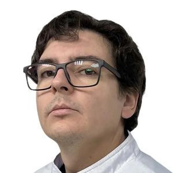Елисеенко Иван Алексеевич — Нейрохирург, Новосибирск