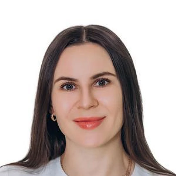 Сафонова Алина Олеговна — Акушер, Барнаул