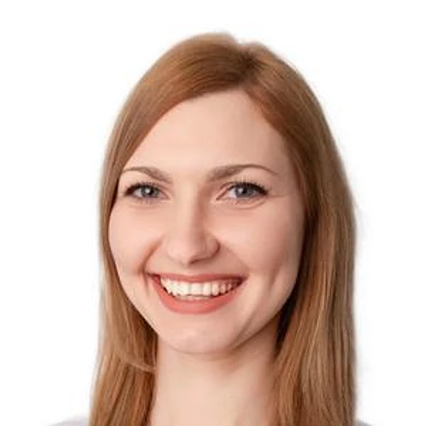 Чеснокова Анна Юрьевна — Стоматолог, Старый Оскол