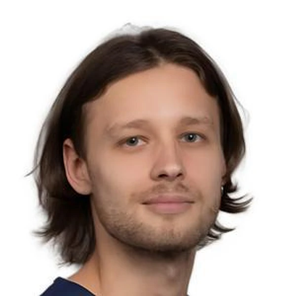 Ивахненко Егор Игоревич — Стоматолог, Москва