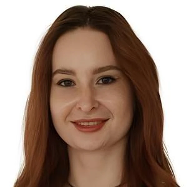 Дерстуганова Диана Рустамовна — Врач-косметолог, Томск