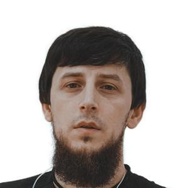 Гаджиев Идрис Гаджиевич — Стоматолог, Махачкала
