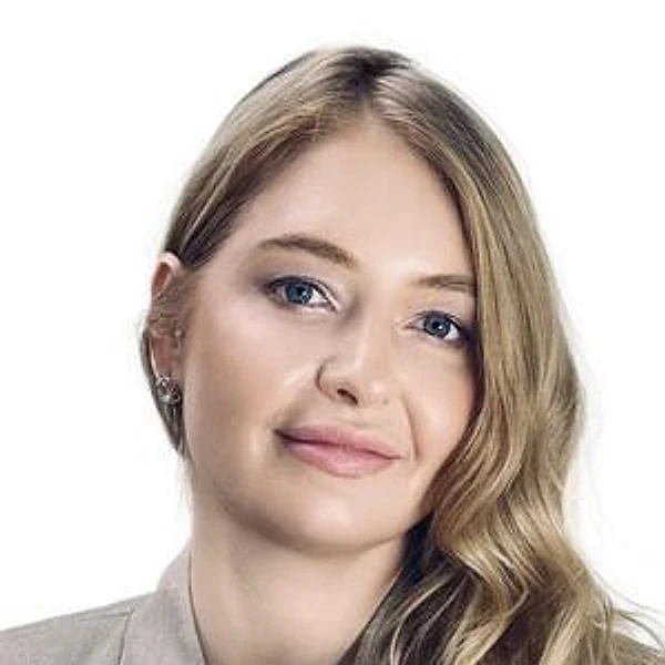 Яловая Татьяна Игоревна — Врач-косметолог, Дерматовенеролог, Дерматолог, Трихолог, Мурманск