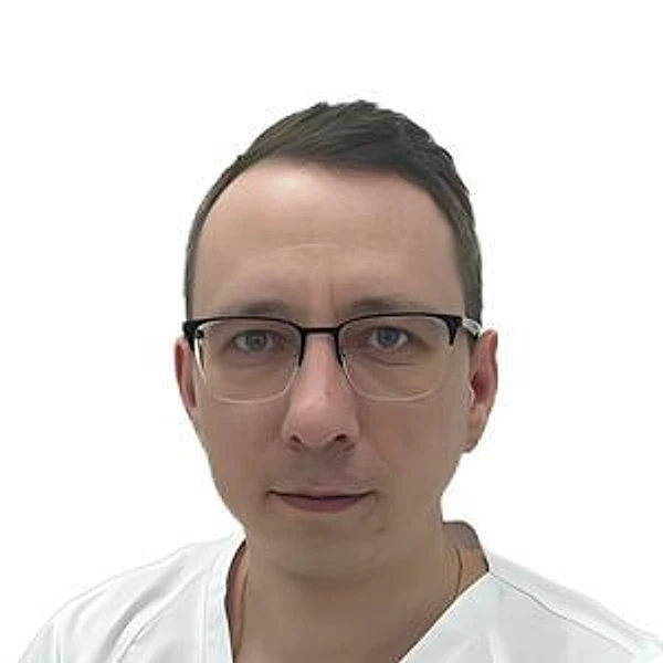 Павлычев Артем Олегович — Проктолог (колопроктолог), Владимир