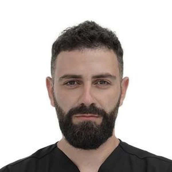 Сабрян Смбат Гагикович — Стоматолог-ортодонт, Детский ортодонт, Набережные Челны