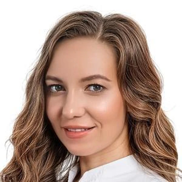 Ташлыкова Дарья Олеговна — Стоматолог-ортодонт, Детский ортодонт, Красноярск