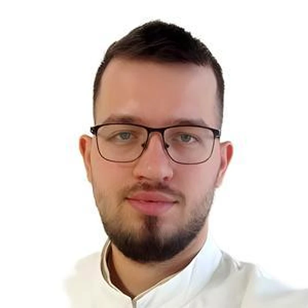 Бабиков Артём Дмитриевич — Массажист, Ижевск