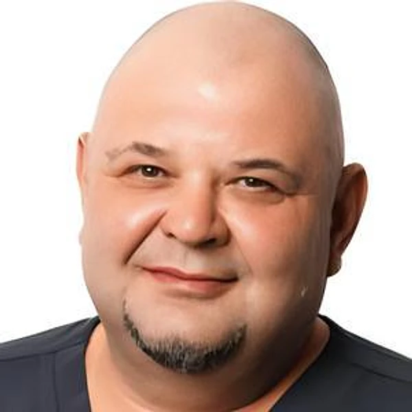 Рожков Денис Владимирович — Стоматолог-ортопед, Стоматолог, Копейск