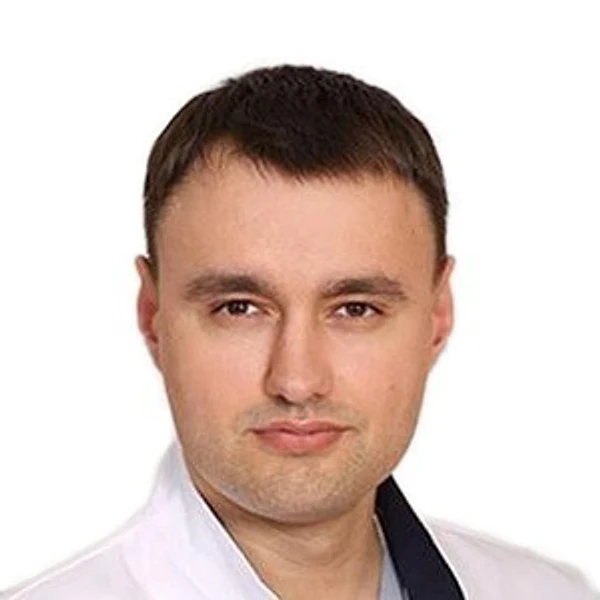 Емельяненко Михаил Валерьевич — Ортопед, Травматолог, Москва