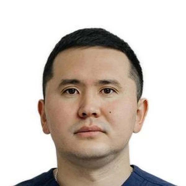 Пилпанов Владимир Аликович — Детский стоматолог-хирург, Иркутск