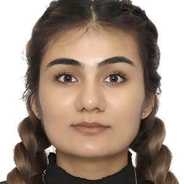 Аннакулиева Азиза Эсетмурадовна — Терапевт, Воскресенск