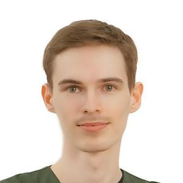 Тихомиров Илья Александрович — Стоматолог, Тверь