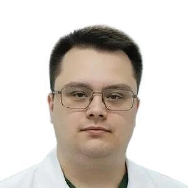 Ахмалетдинов Роман Русланович — Терапевт, Онколог, Сургут