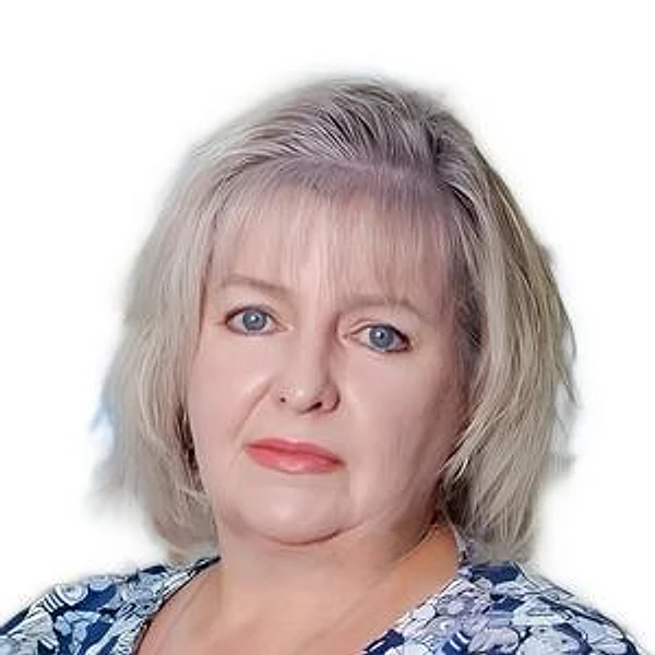 Лейнова Светлана Константиновна — Стоматолог, Самара