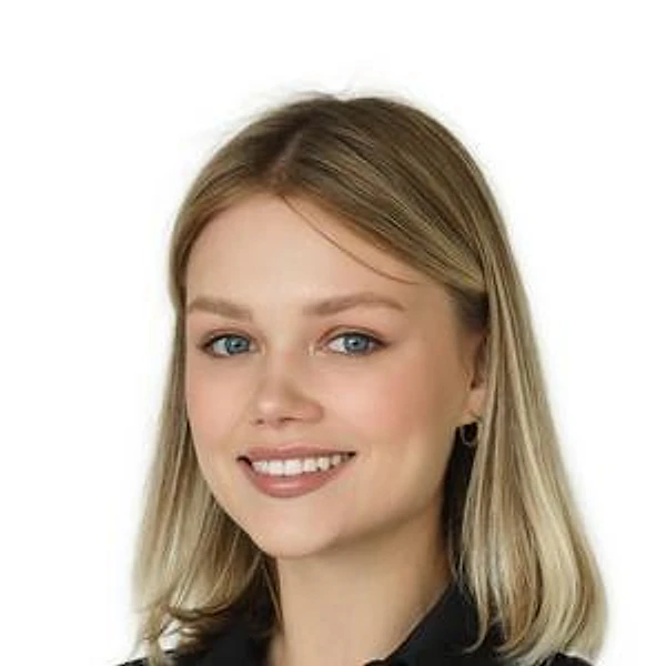 Коровкина Алина Сергеевна — Стоматолог-ортодонт, Стоматолог, Стоматолог-гигиенист, Кострома