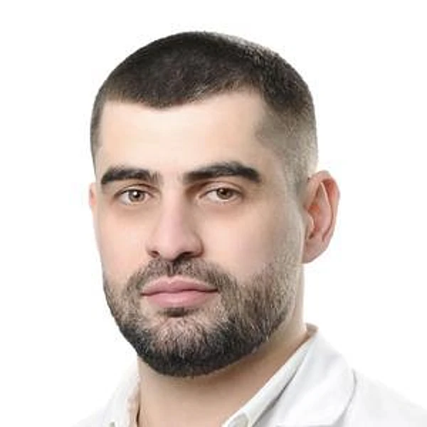 Кудухов Давид Геронтиевич — Травматолог, Владикавказ