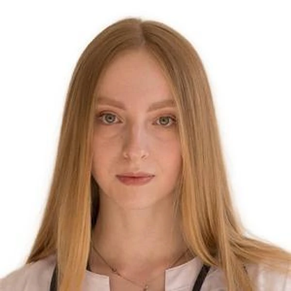 Василевич Алина Максимовна — Офтальмолог (окулист), Кемерово