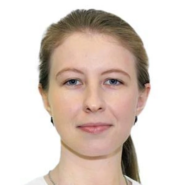 Павлуженкова Алина Амырбиевна — Стоматолог, Стоматолог-ортодонт, Санкт-Петербург