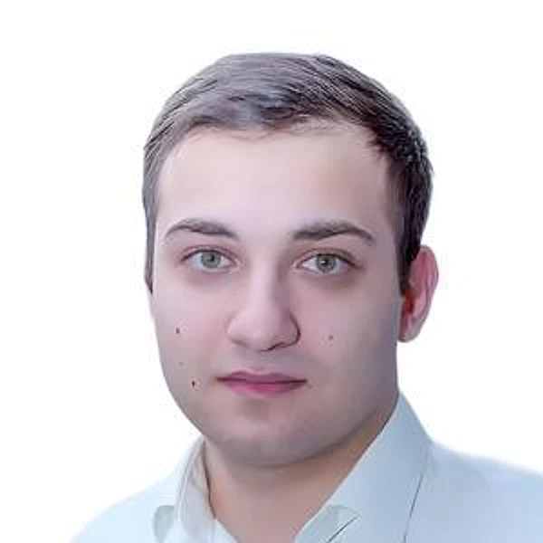 Саркисян Эдуард Александрович — Стоматолог-имплантолог, Детский стоматолог-хирург, Стоматолог-хирург, Москва