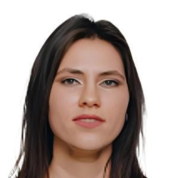 Ахмадуллина Эндже Ильдаровна — Нейрохирург, Малоинвазивный хирург, Санкт-Петербург