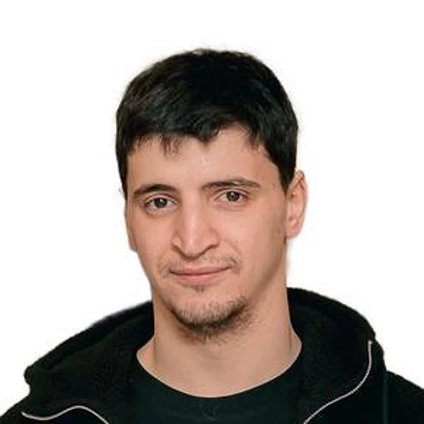Тадевосян Норик Оганнесович — Стоматолог, Смоленск