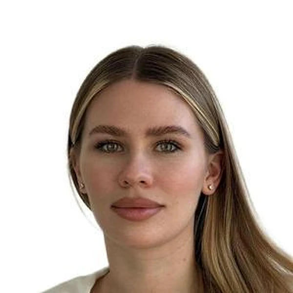 Лобачева Яна Сергеевна — Детский ортодонт, Стоматолог-ортодонт, Курск