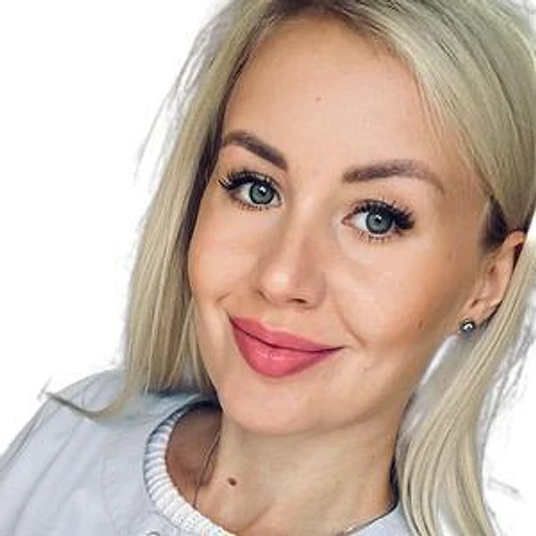 Белохвостова Юлия Алексеевна — Стоматолог, Ершов