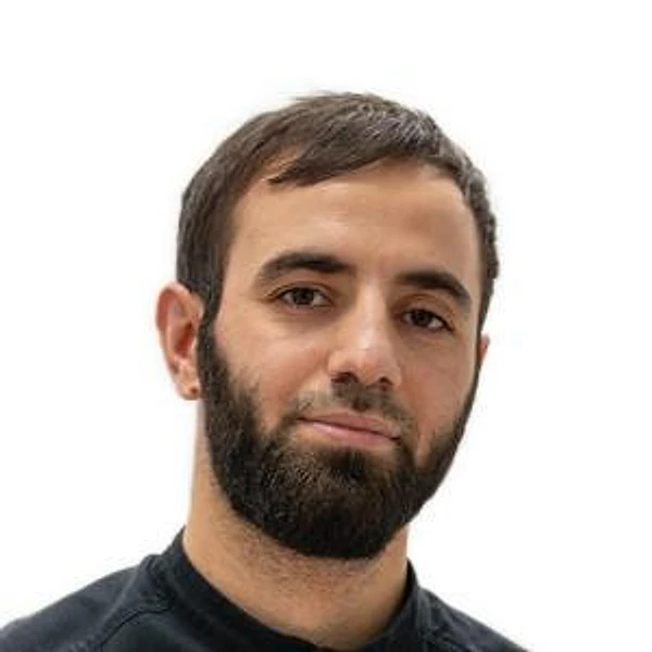 Кураев Абдулкадыр Гамзатович — Стоматолог-хирург, Стоматолог-имплантолог, Хабаровск