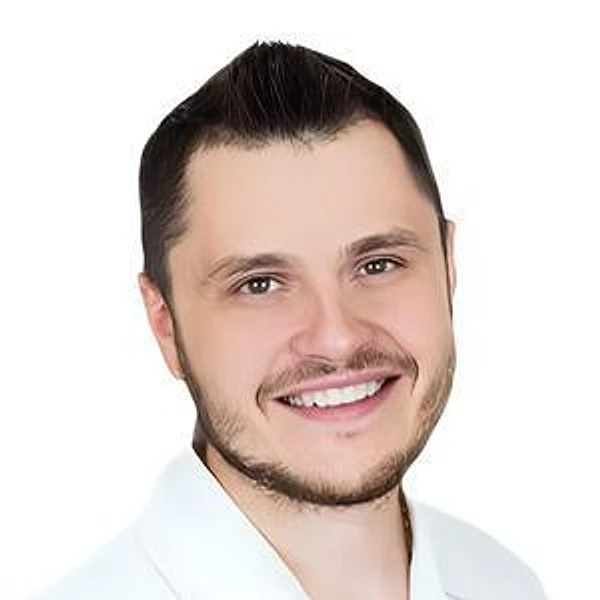 Борчанинов Максим Олегович — Стоматолог-ортопед, Стоматолог, Стоматолог-имплантолог, Стоматолог-хирург, Челябинск