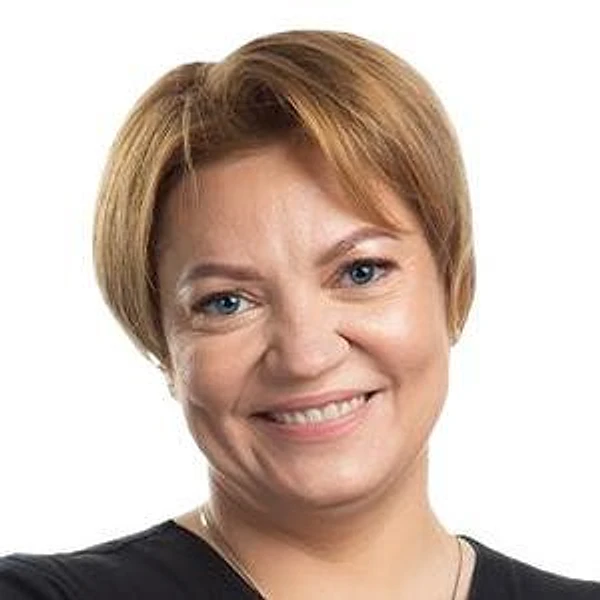 Нуриева Оксана Николаевна — Стоматолог-имплантолог, Стоматолог-хирург, Челябинск