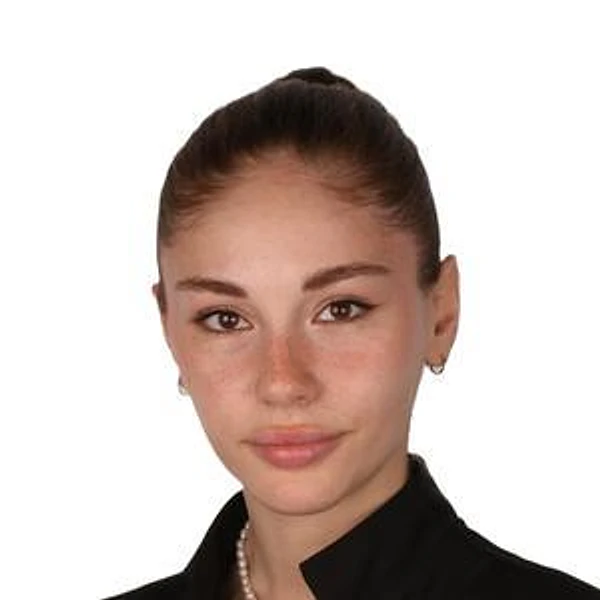 Кулумбегова Елена Темуровна — Стоматолог, Санкт-Петербург