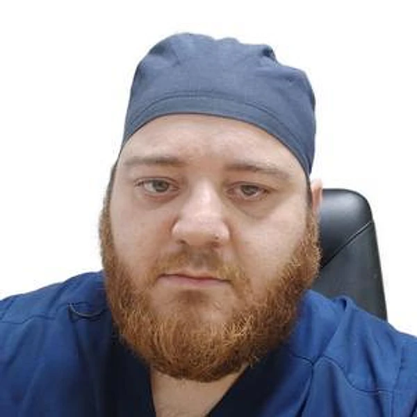 Адамов Мубарик Романович — Хирург, Аргун