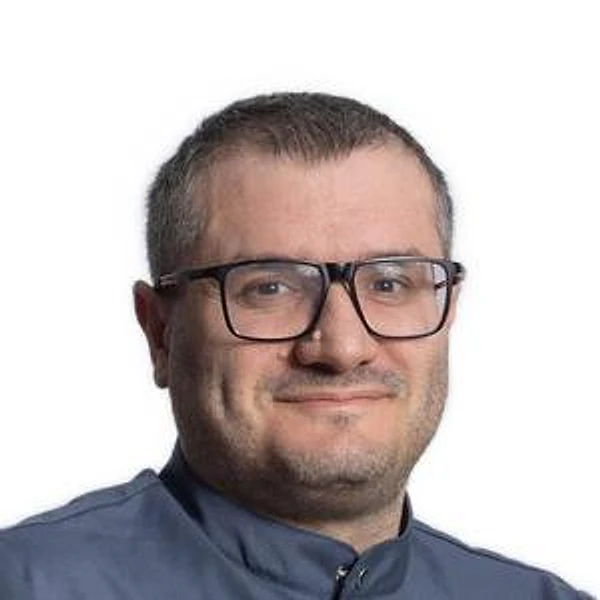 Гаджинасиров Темирлан Гаджинасирович — Стоматолог-хирург, Стоматолог, Стоматолог-имплантолог, Стоматолог-ортопед, Санкт-Петербург