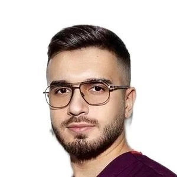 Гасанов Эльнур Гилал — Пластический хирург, Москва