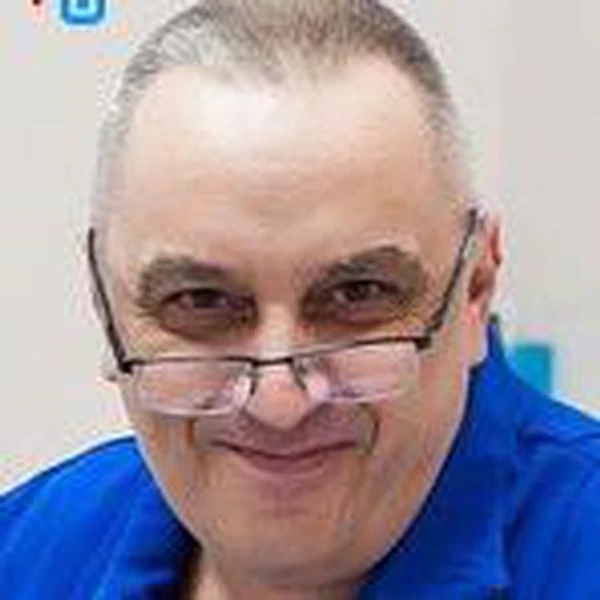 Ефременко Павел Анатольевич — Стоматолог-ортопед, Хабаровск
