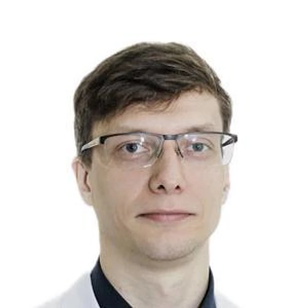 Родионов Евгений Олегович — Торакальный онколог, Томск