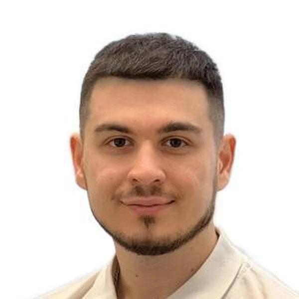 Аманов Абдумалик Низомиддинович — Стоматолог, Петрозаводск