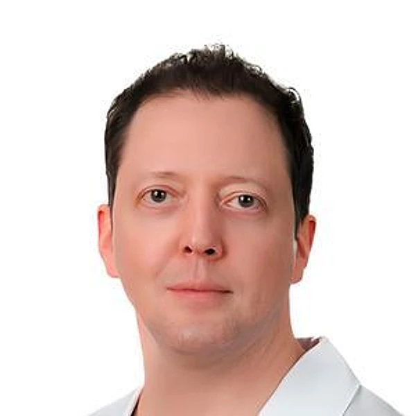 Ахметов Артур Замирович — Онколог, Маммолог, Пластический хирург, Уфа