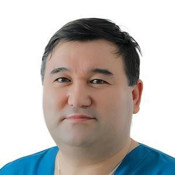 Самигуллин Эдуард Рашитович — Массажист, Реабилитолог, Уфа