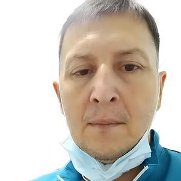 Ризванов Рафис Равильевич — Стоматолог-хирург, Туймазы