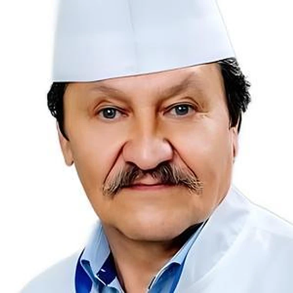 Соловьев Михаил Степанович — Хирург, Туймазы