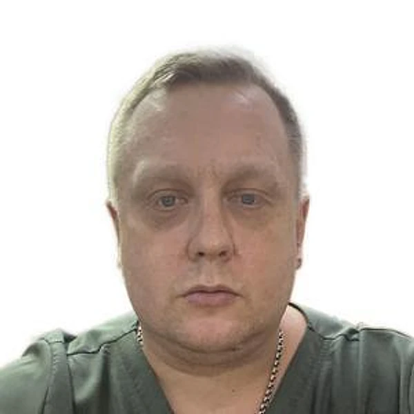Шавров Дмитрий Леонидович — Нейрохирург, Новокузнецк