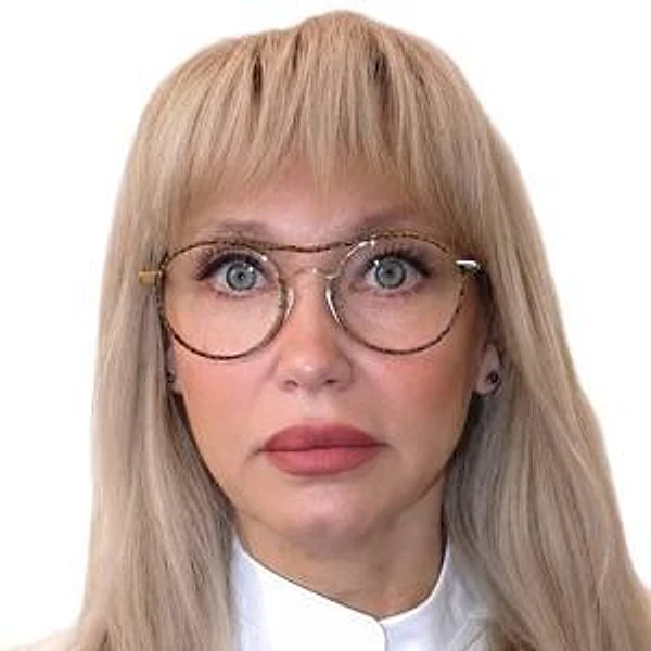 Железнова Элла Владимировна — Оптометрист, Пенза