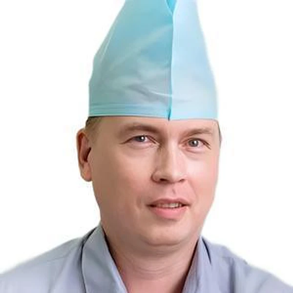 Тираков Вячеслав Геннадьевич — Стоматолог-хирург, Новокузнецк