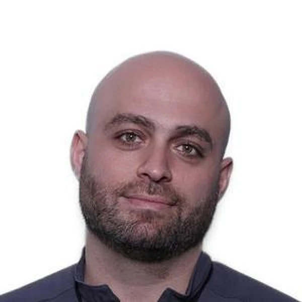Арзуманян Арам Валерьевич — Стоматолог, Стоматолог-имплантолог, Стоматолог-ортопед, Стоматолог-хирург, Армавир