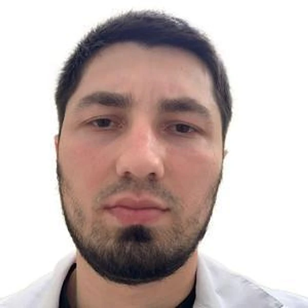 Амирасланов Давид Рамисович — ЛОР, ЛОР-хирург, Саратов