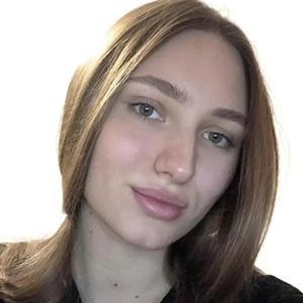 Аверьянова Юлия Сергеевна — Стоматолог-хирург, Стоматолог, Великие Луки