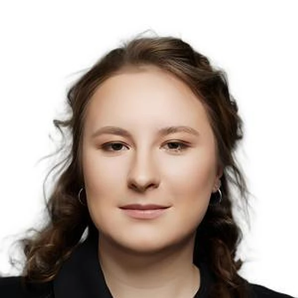 Есюнина Анастасия Артемовна — Стоматолог, Детский стоматолог, Детский стоматолог-гигиенист, Стоматолог-гигиенист, Стоматолог-эндодонтист, Ижевск